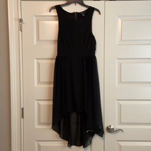 Black hi/lo sleeveless dress